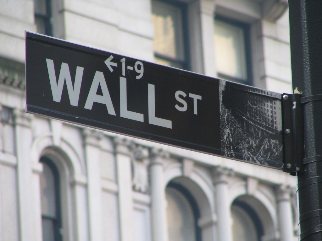 Defense industry faces big tests with Washington and Wall Street