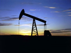 32256-C-0538-Oil-Well-at-sunset
