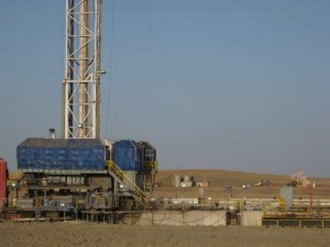 Bakken oil rig. (Photo: USGS)