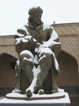 Statue of Shah Ismail