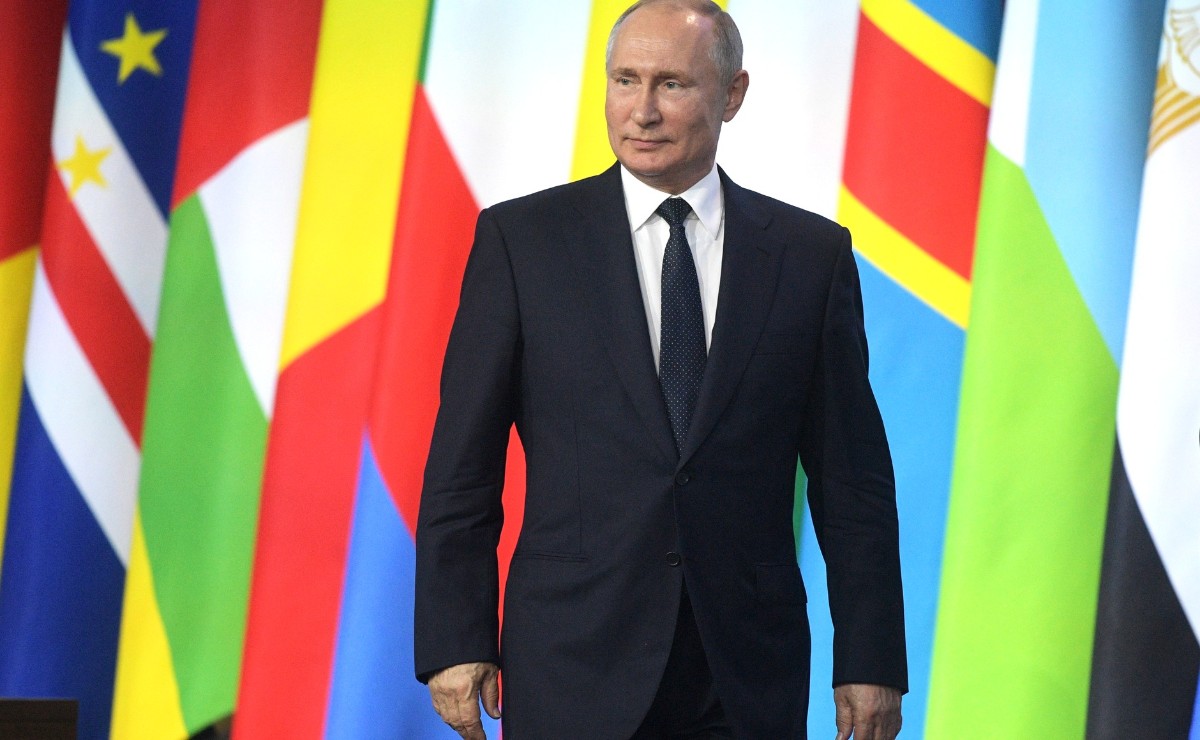 Fresh From Mid East Victory, Putin Seeks African Diplomatic Coup
