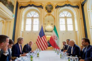 Secretary Kerry and Iranian Foreign Minister Zarif Meet in Vienna to Discuss Implementation of the Joint Comprehensive Plan of Action